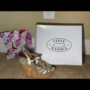 Steven Madden Wedges